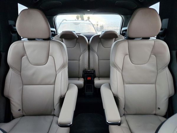 2025 VOLVO XC90 Ultra — SUVN