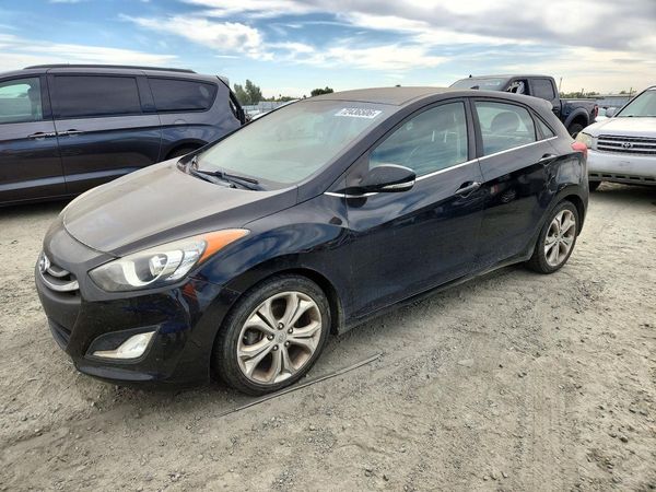 2014 HYUNDAI ELANTRA STD, Style, Tech — Front 3/4
