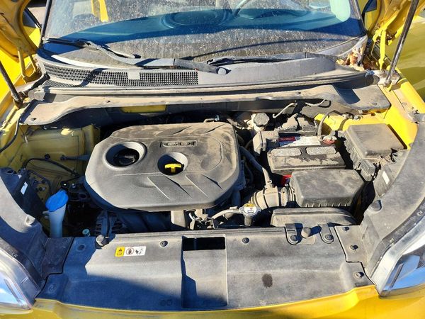 2015 KIA SOUL GLS(Middle grade) — Engine bay