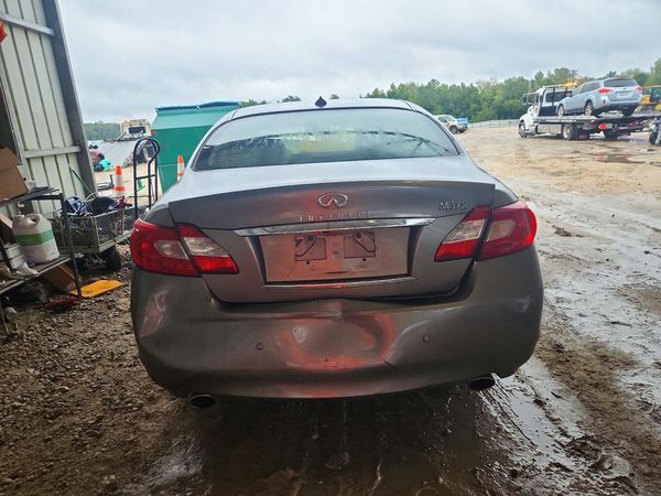 2013 INFINITI M37 — DIRR