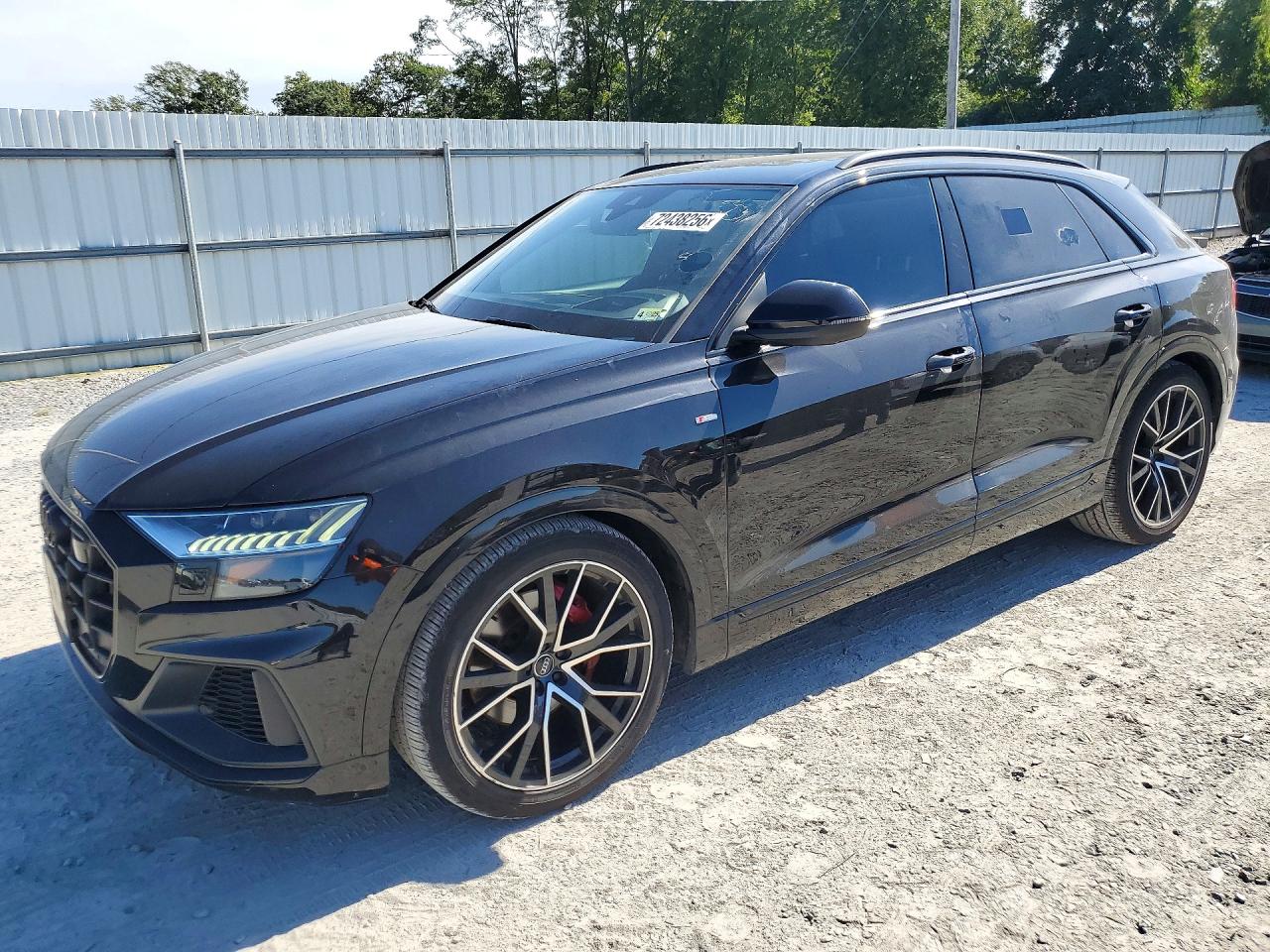 2021 AUDI Q8 S Line quattro Prestige — Front 3/4