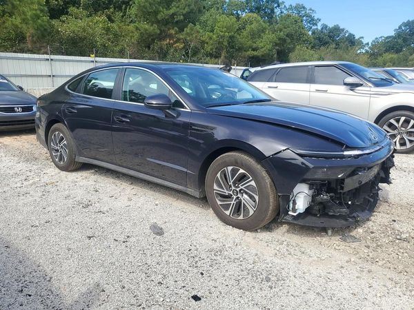 2026 HYUNDAI SONATA Blue — Passenger 3/4