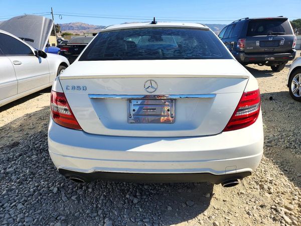 2012 MERCEDES-BENZ C C350 — DIRR
