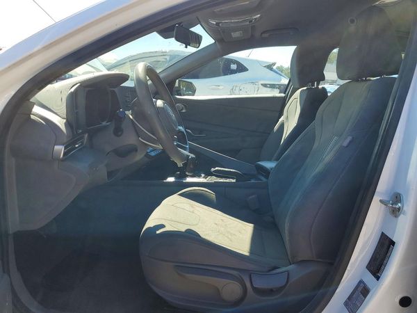 2021 HYUNDAI ELANTRA SEL — DENT