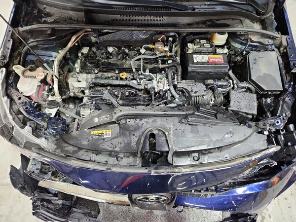 2026 TOYOTA COROLLA LE — Engine bay