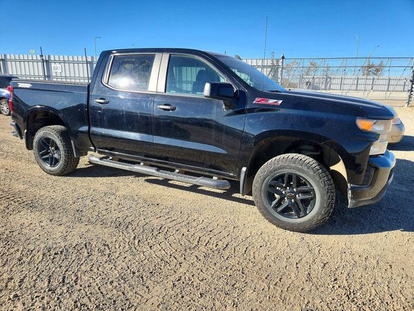 2022 CHEVROLET SILVERADO Trail Boss Custom — Passenger 3/4