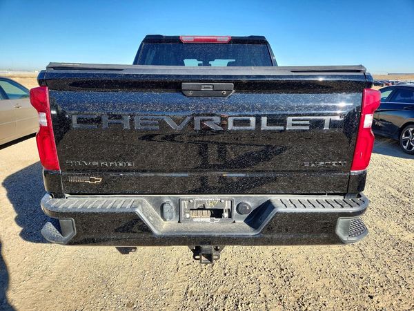 2022 CHEVROLET SILVERADO Trail Boss Custom — DIRR