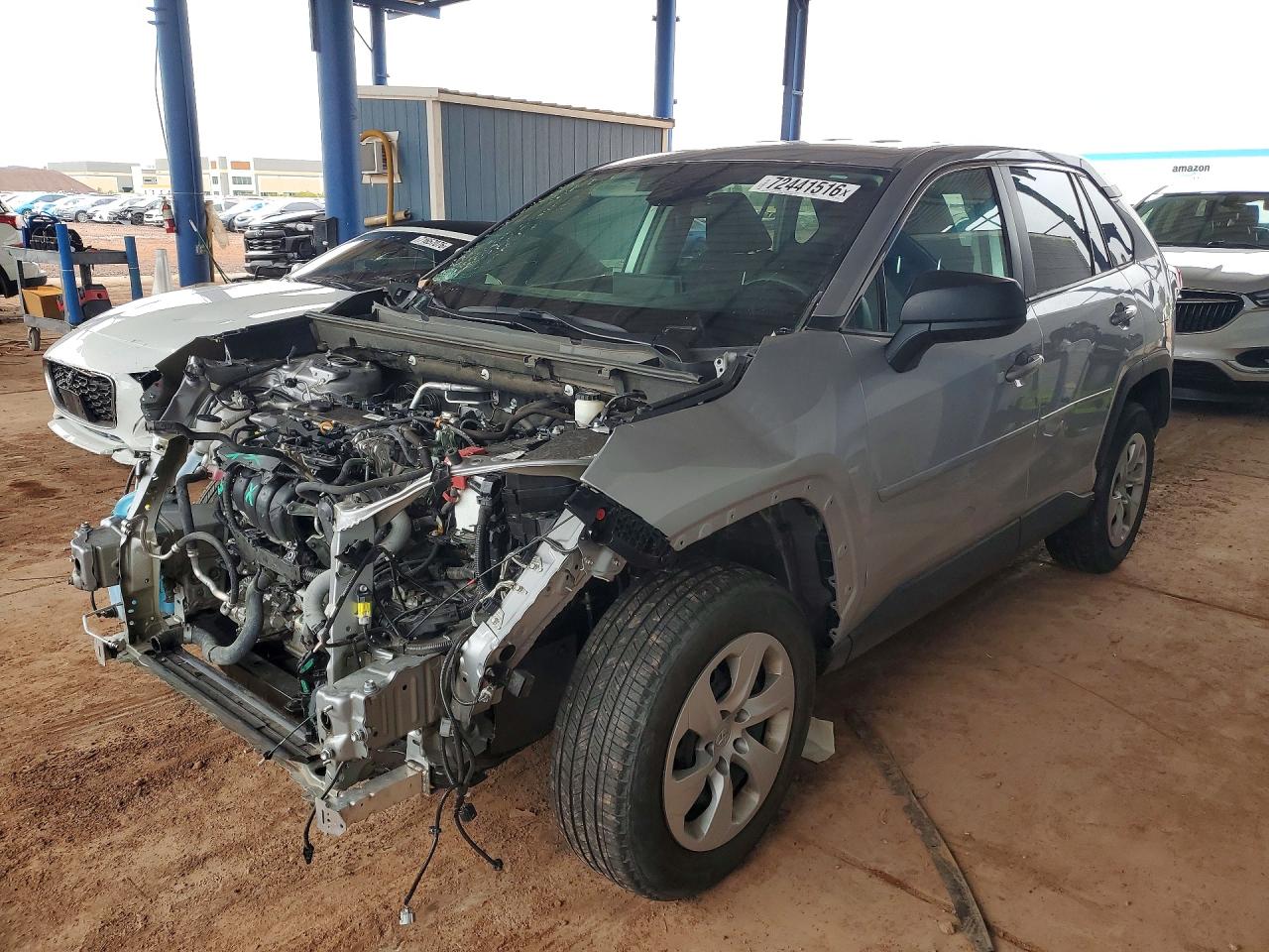 2019 TOYOTA RAV4 LE — Front 3/4