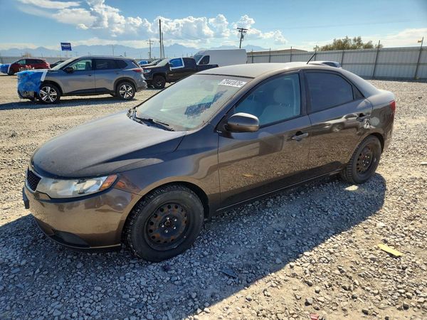 2013 KIA FORTE — DSFA — Front 3/4