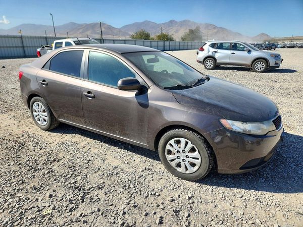2013 KIA FORTE EX — Passenger 3/4