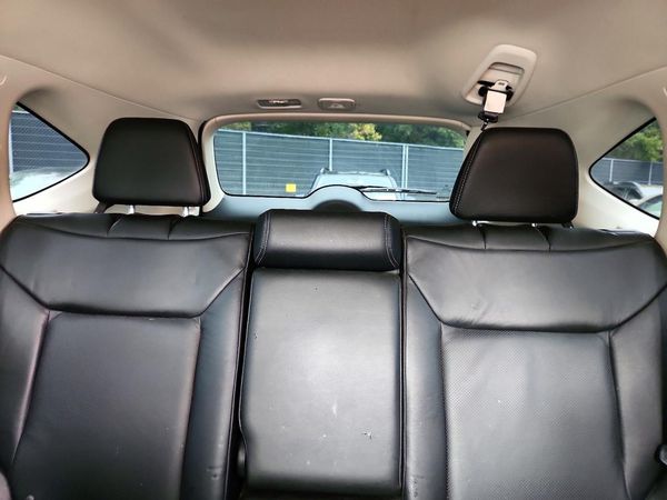2016 HONDA CRV Touring — SUVN