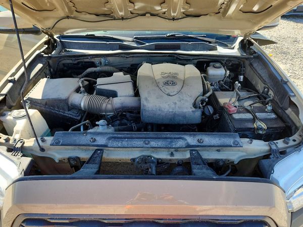 2020 TOYOTA TACOMA SR5 — Engine bay