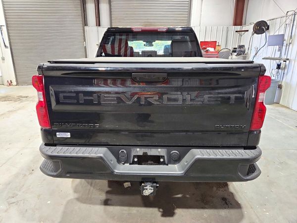 2023 CHEVROLET SILVERADO Custom — DIRR