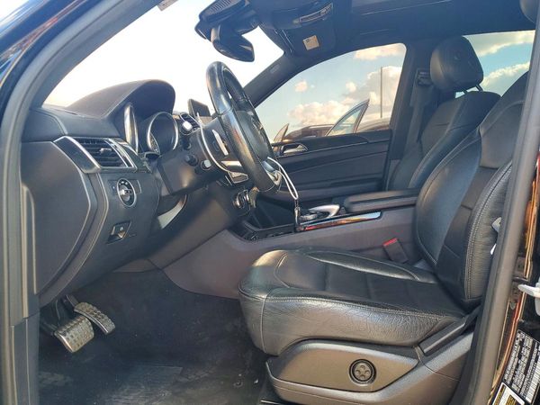 2017 MERCEDES-BENZ GLE AMG GLE43 — DENT