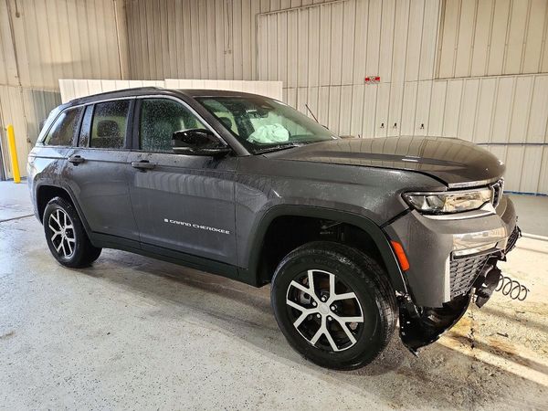 2026 JEEP CHEROKEE Limited — Passenger 3/4