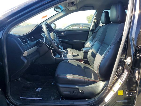 2016 TOYOTA CAMRY — DENT