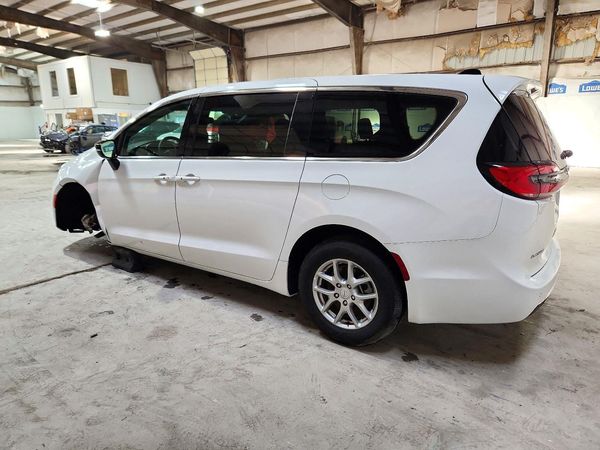 2026 CHRYSLER PACIFICA Select — DSRA