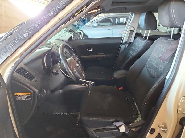 2013 KIA SOUL All Trims — DENT