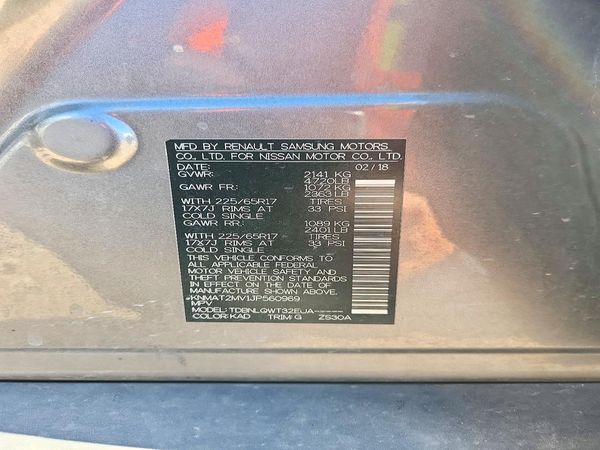 2018 NISSAN ROGUE — VINS