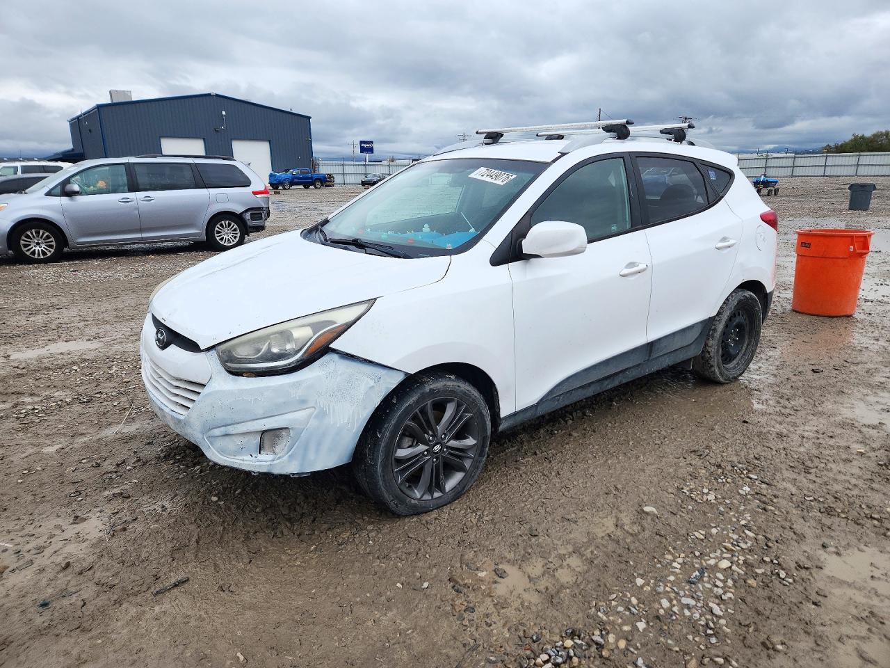 2014 HYUNDAI TUCSON GLS (Middle Level) — Front 3/4