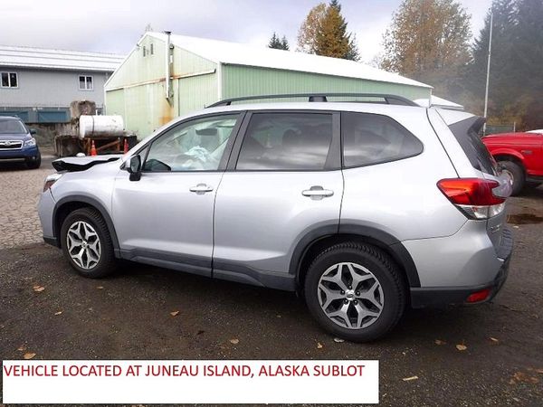 2021 SUBARU FORESTER Premium