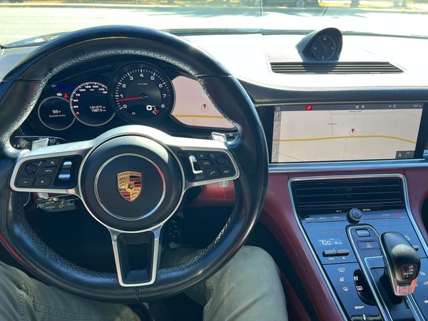 2018 PORSCHE PANAMERA Base / 4