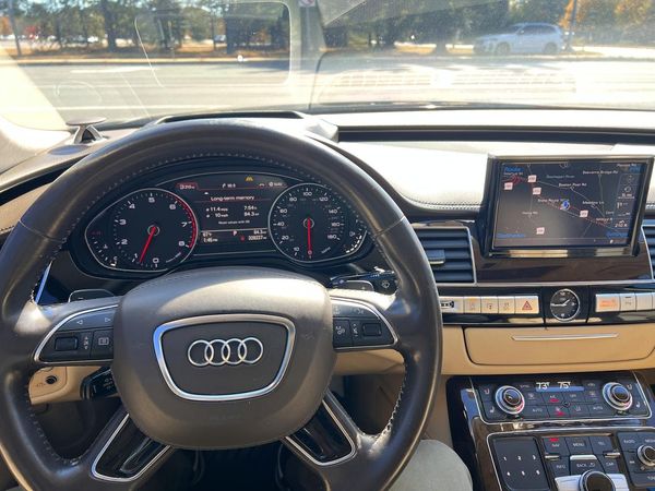 2017 AUDI A8 quattro Sport L