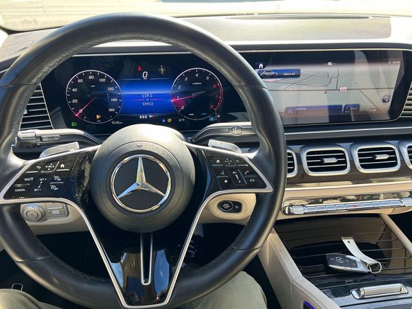 2024 MERCEDES-BENZ GLE