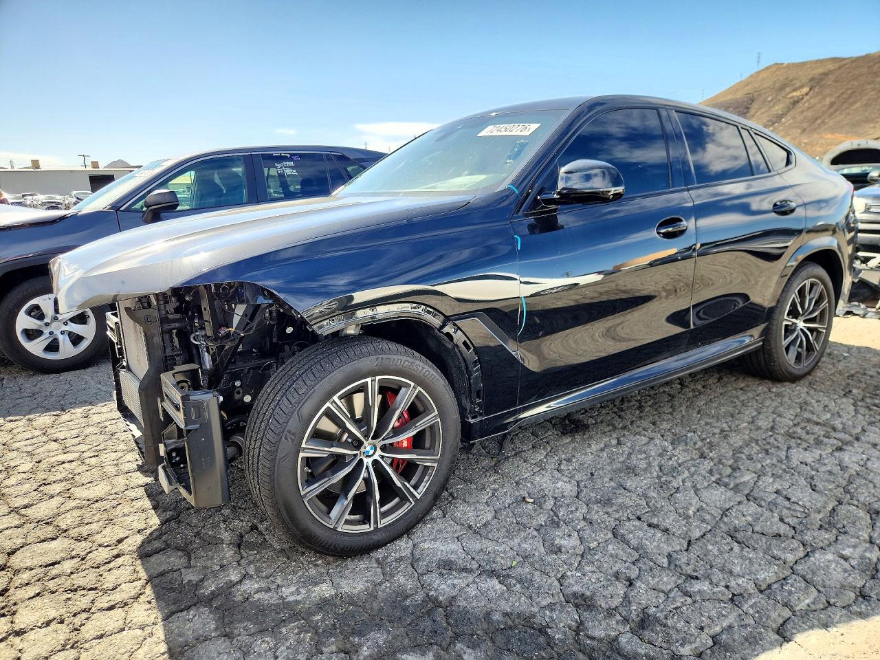 2023 BMW X6 xDrive40i — Front 3/4