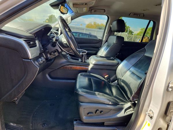 2015 CHEVROLET TAHOE LT — DENT