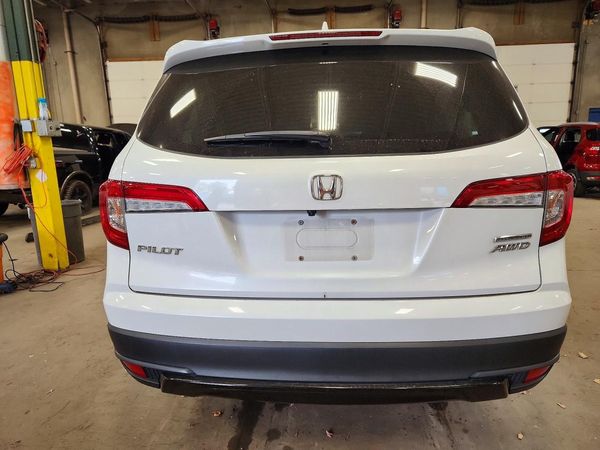 2021 HONDA PILOT SE — DIRR