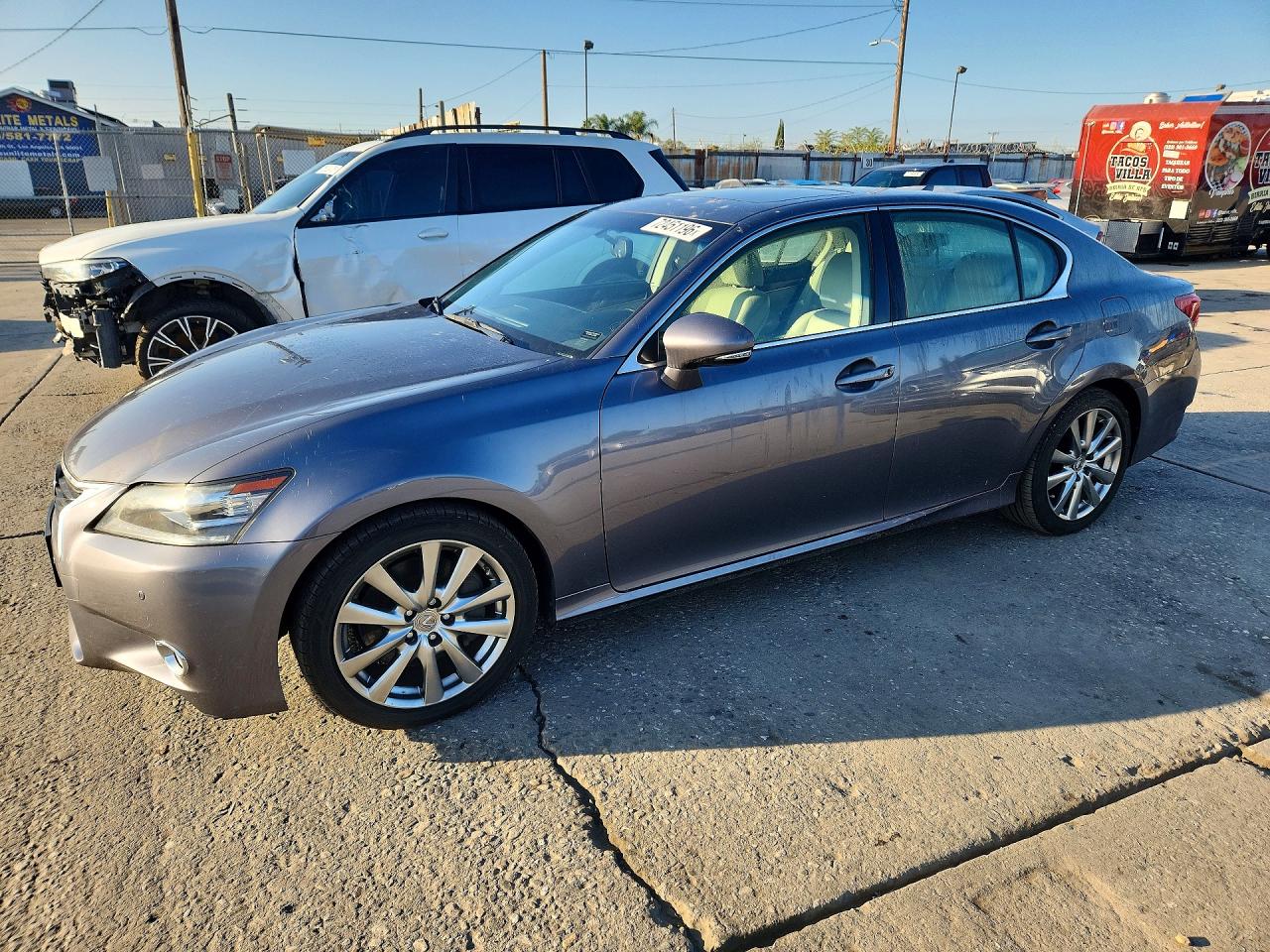 2013 LEXUS GS 350 — Front 3/4