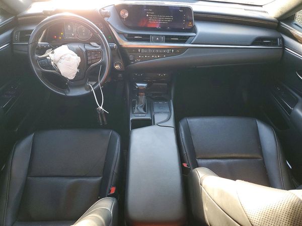 2019 LEXUS ES 350 — CKPT