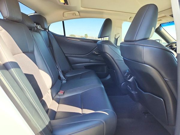 2019 LEXUS ES 350 — PSRS