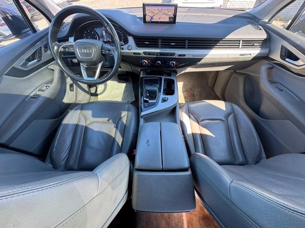 2019 AUDI Q7