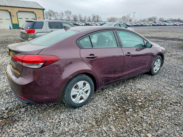 2017 KIA FORTE