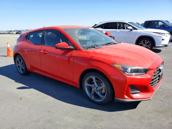 2019 HYUNDAI VELOSTER 2.0L and 2.0L Premium — Passenger 3/4