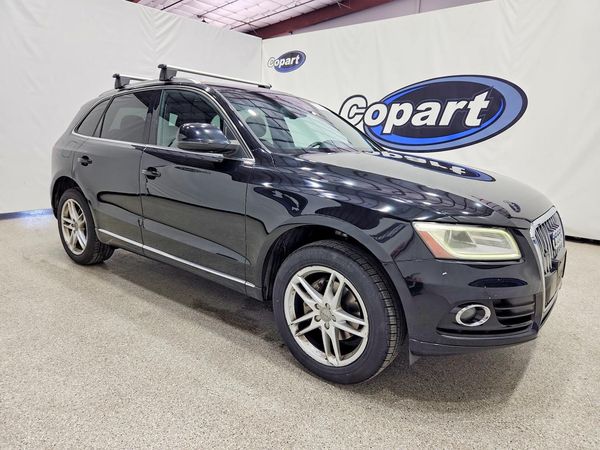 2013 AUDI Q5 Premium Plus — Passenger 3/4