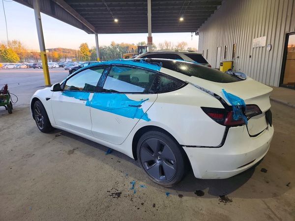 2022 TESLA MODEL 3 — DSRA