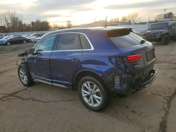 2021 AUDI Q3 S Line quattro Premium