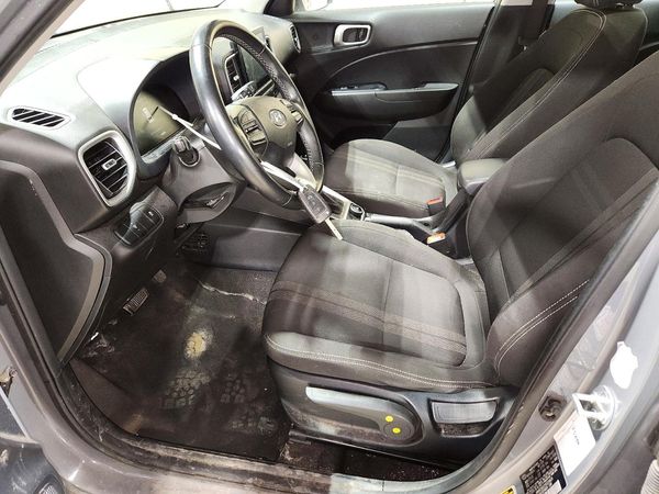2023 HYUNDAI VENUE SEL, Limited — DENT