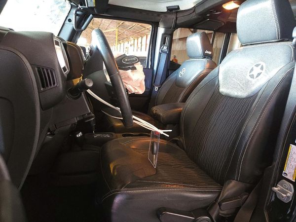 2015 JEEP WRANGLER Sport — DENT