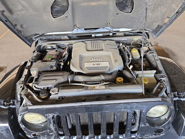 2015 JEEP WRANGLER Sport — Engine bay