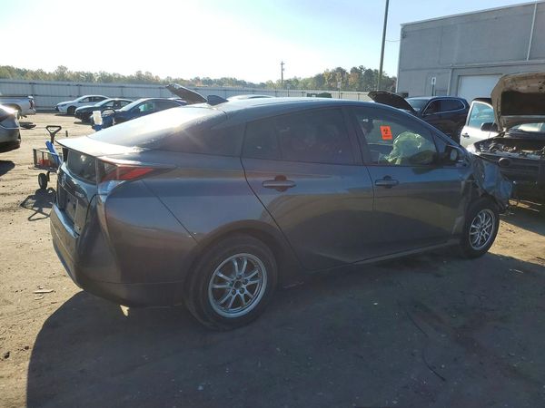 2016 TOYOTA PRIUS — PSRA