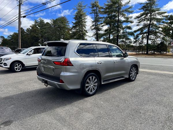 2016 LEXUS LX 570