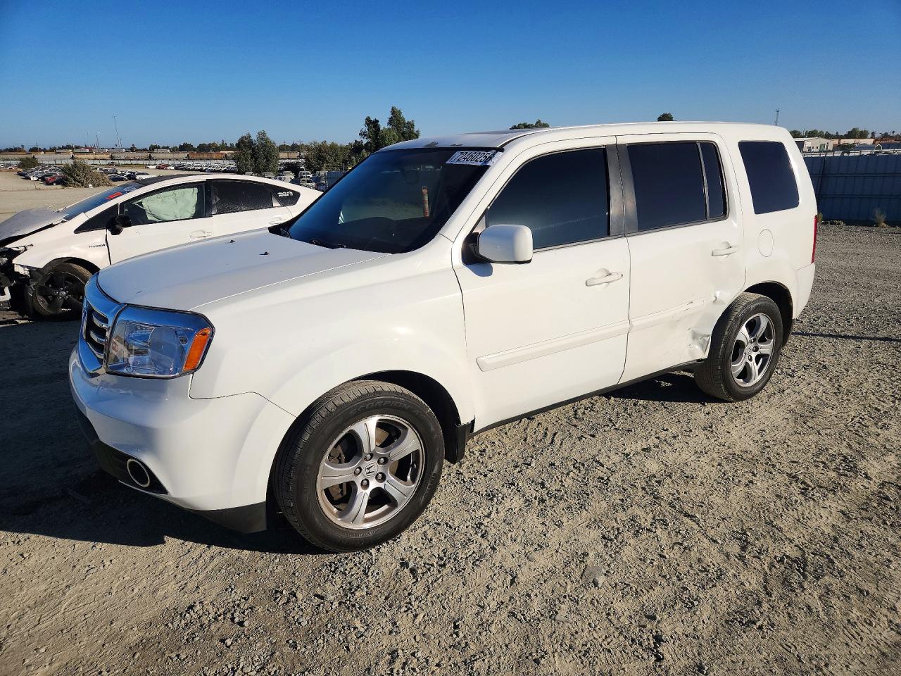 2014 HONDA PILOT EX-L with RES — Front 3/4