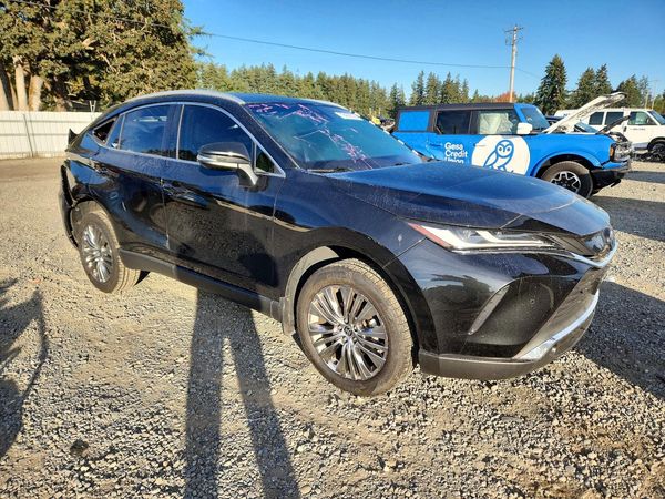 2024 TOYOTA VENZA — Passenger 3/4