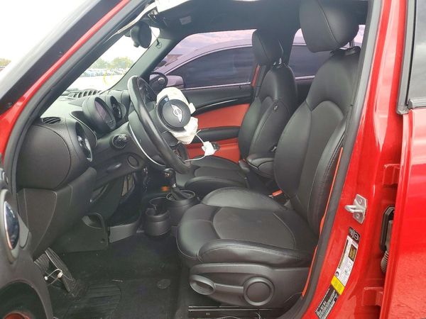 2015 MINI COOPER — DENT