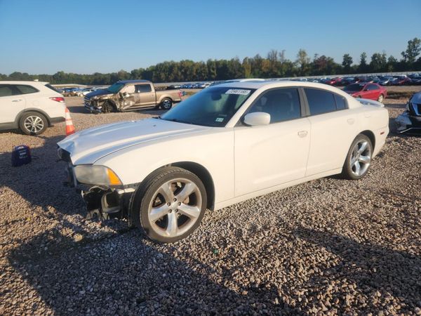 2012 DODGE CHARGER SXT — Front 3/4