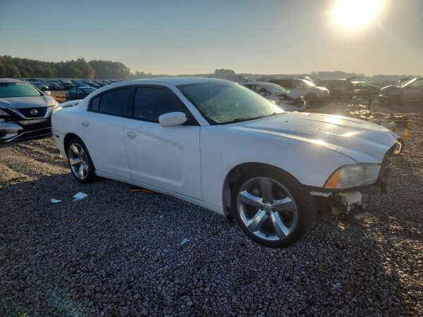 2012 DODGE CHARGER SXT — Passenger 3/4